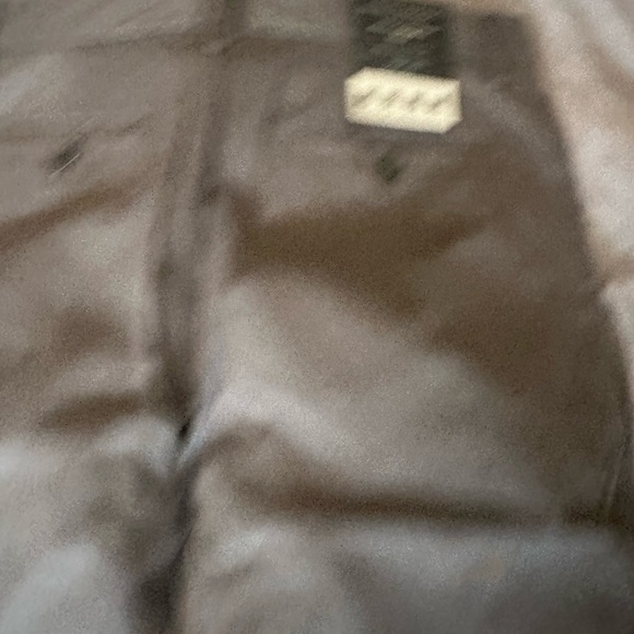 Banana Republic Rapid Movement Chinos slim fit - Picture 9 of 16